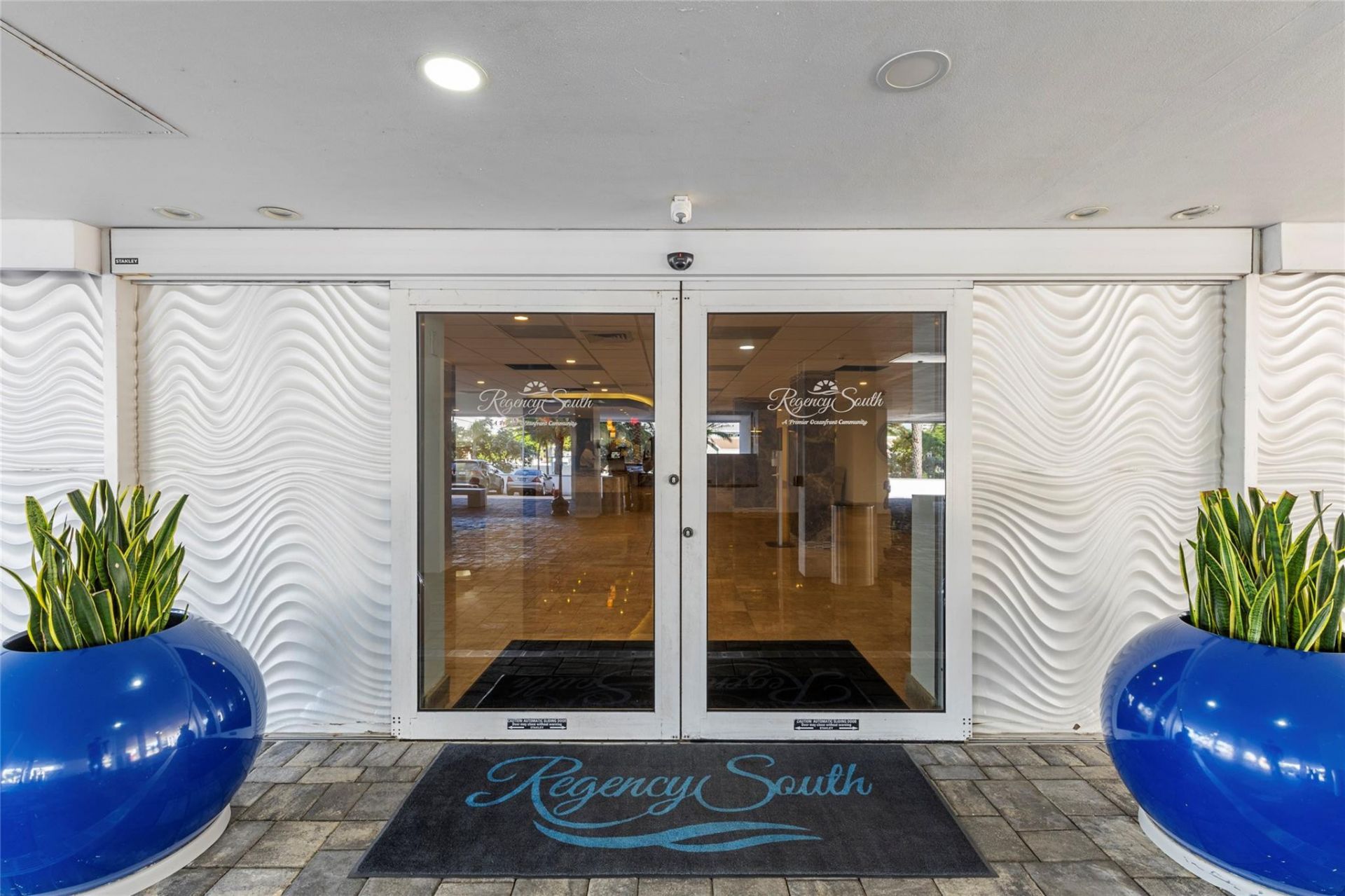 3750 Galt Ocean Drive, Unit 209, Fort Lauderdale, FL 33308 Photo