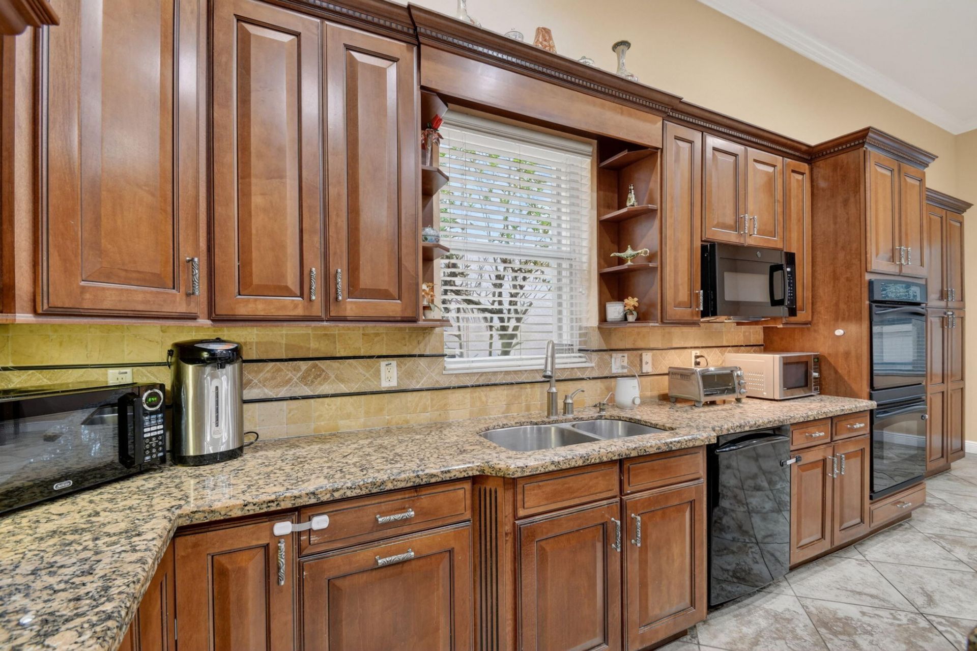 10247 Isle Wynd Court, Boynton Beach, FL 33437 Photo