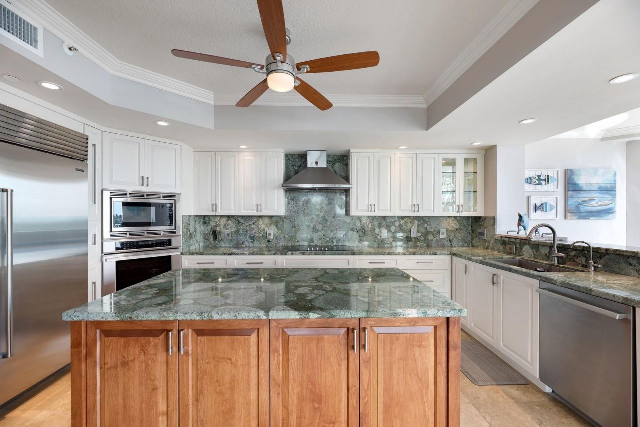 3055 Harbor Drive, Unit 703, Fort Lauderdale, FL 33316 Photo