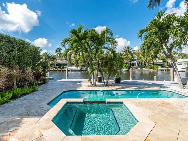 117 S Gordon Road, Fort Lauderdale, FL 33301