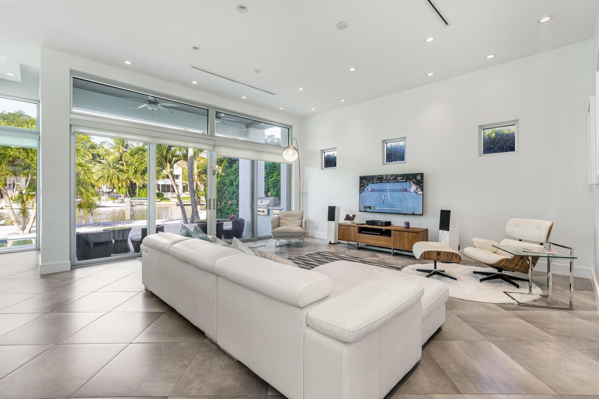 117 S Gordon Road, Fort Lauderdale, FL 33301 Photo
