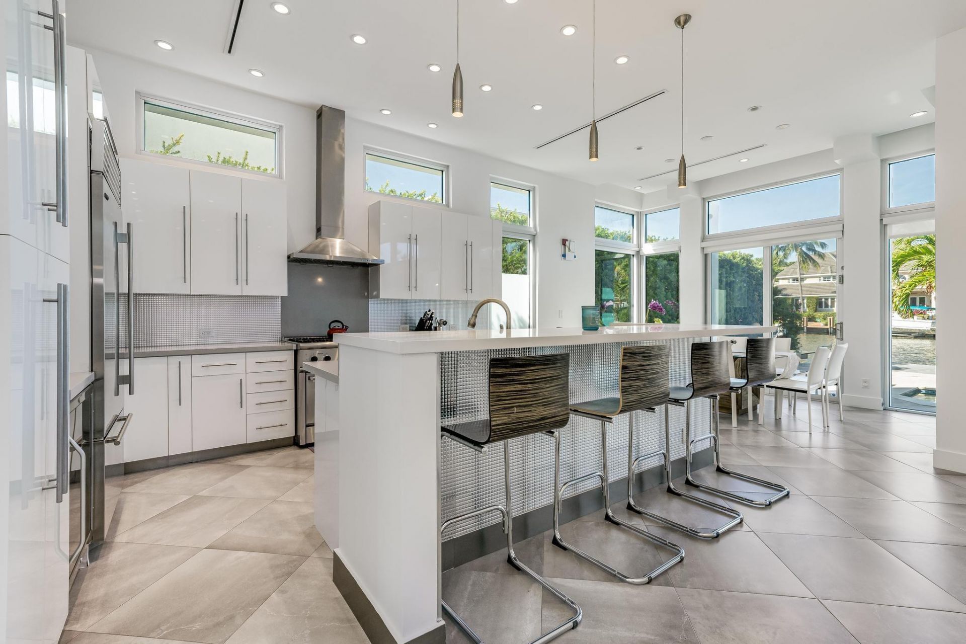 117 S Gordon Road, Fort Lauderdale, FL 33301 Photo