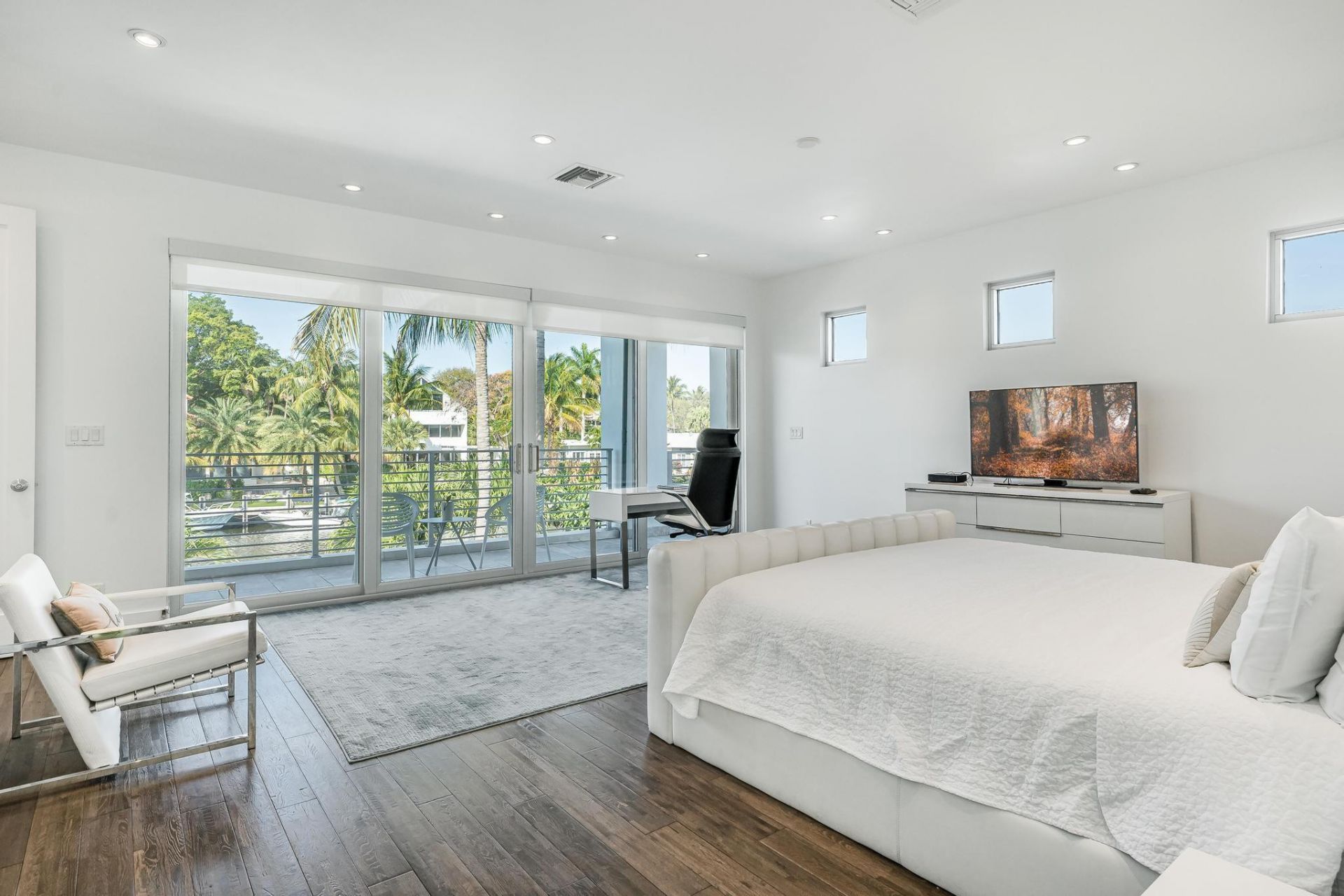 117 S Gordon Road, Fort Lauderdale, FL 33301 Photo