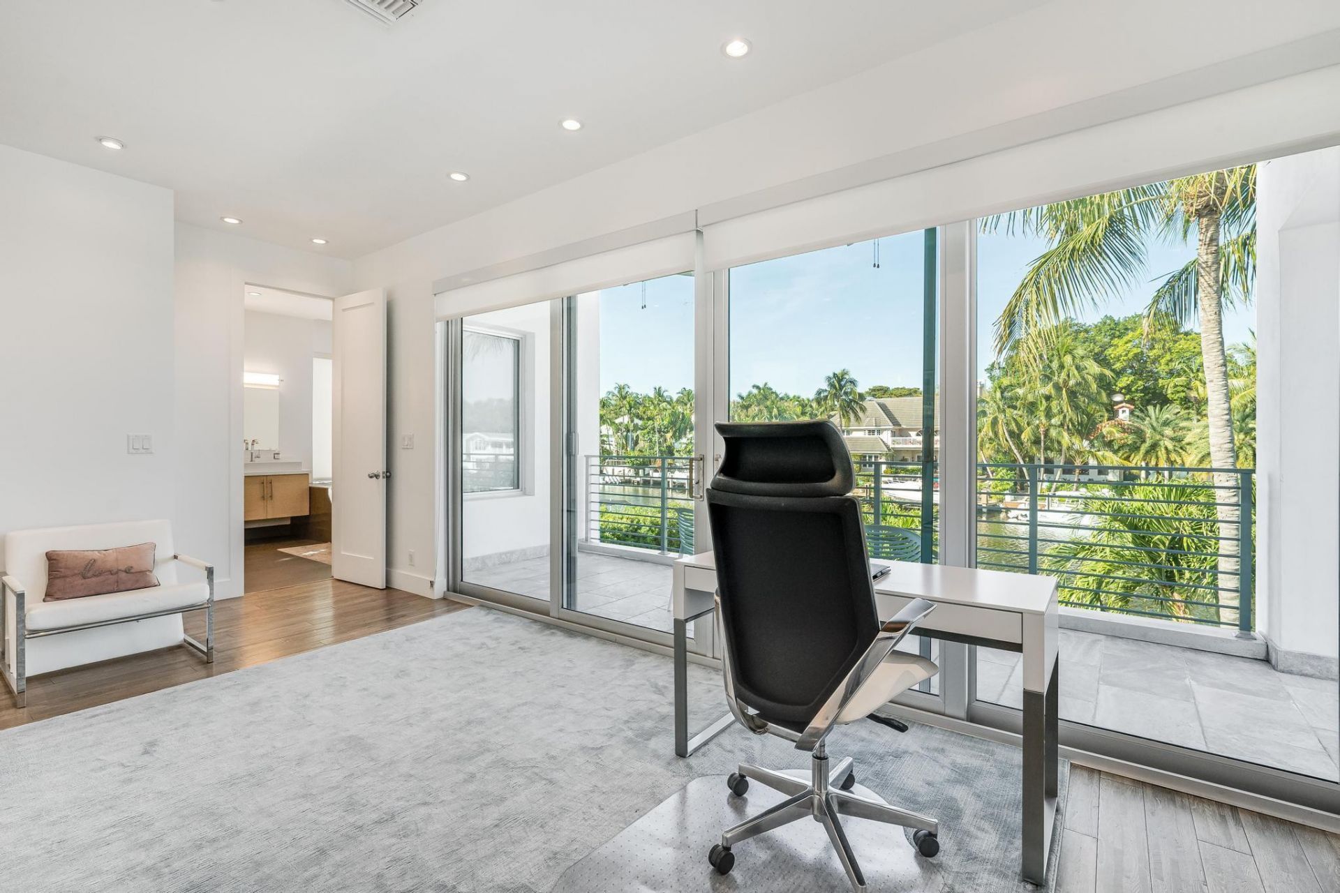 117 S Gordon Road, Fort Lauderdale, FL 33301 Photo