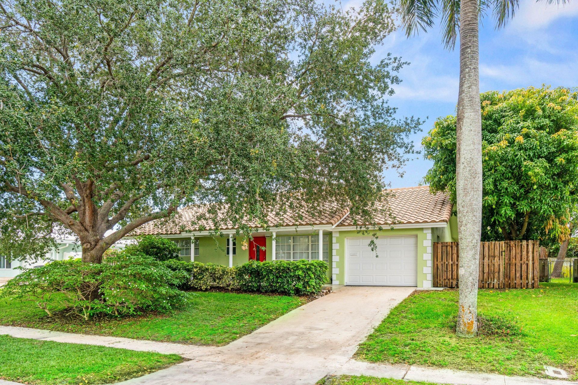 1290 SW 8th Street, Boca Raton, FL 33486 Photo