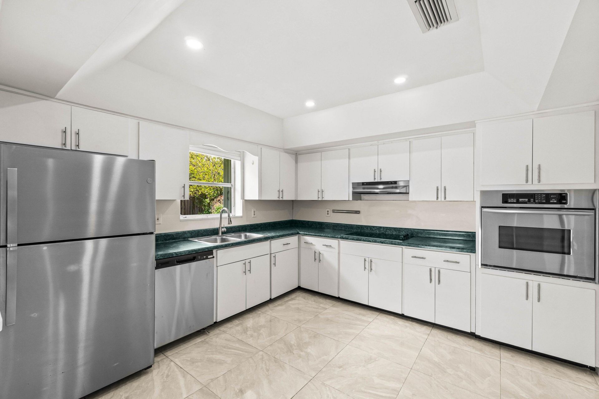 1290 SW 8th Street, Boca Raton, FL 33486 Photo