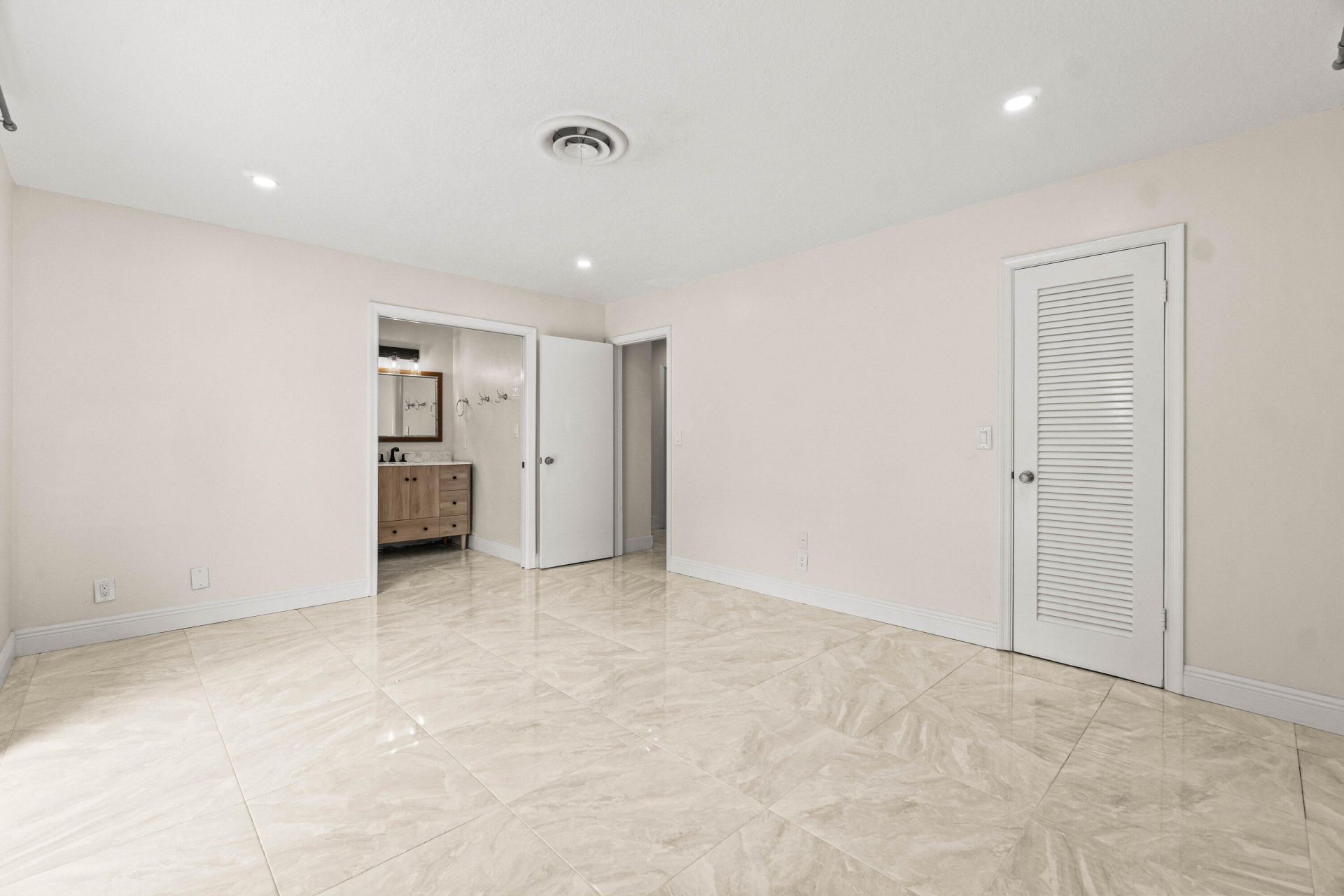 1290 SW 8th Street, Boca Raton, FL 33486 Photo