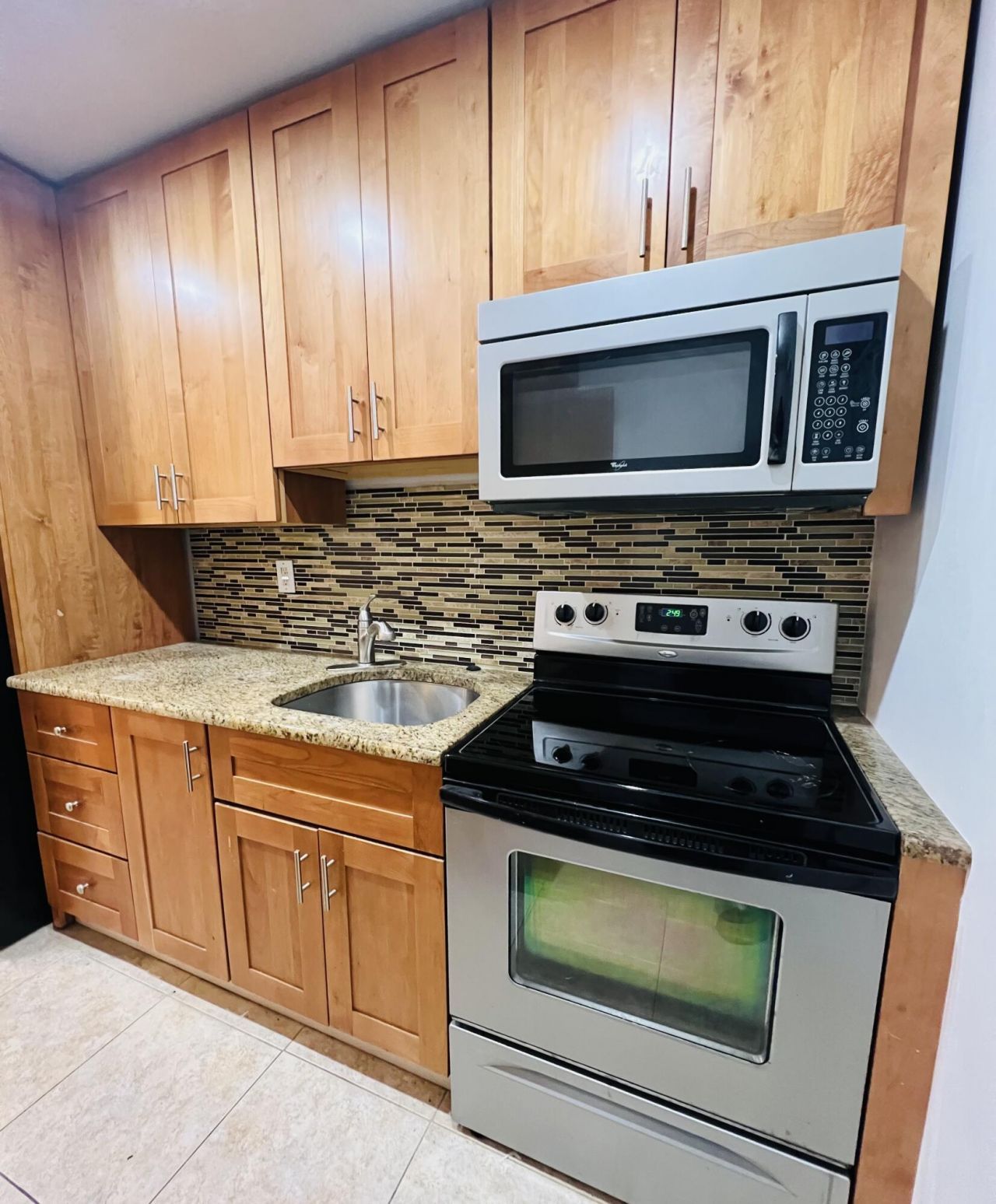 2404 NE 33rd Avenue, Unit 12, Fort Lauderdale, FL 33305 Photo
