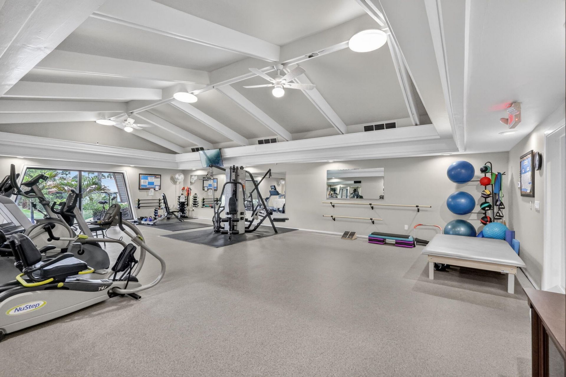 1800 SE Saint Lucie Boulevard, Unit 11-203, Stuart, FL 34996 Photo
