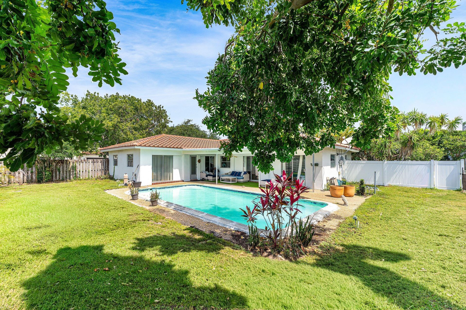 2 Tam O Shanter Lane, Boca Raton, FL 33431 Photo