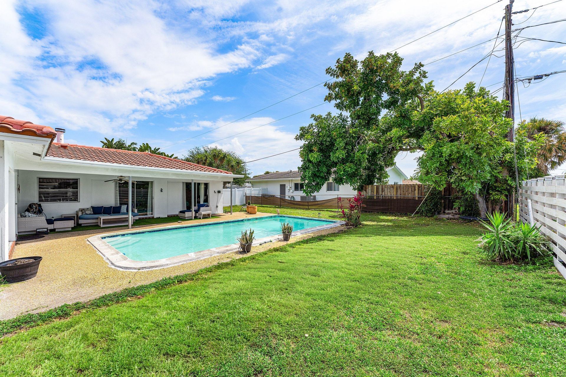 2 Tam O Shanter Lane, Boca Raton, FL 33431 Photo