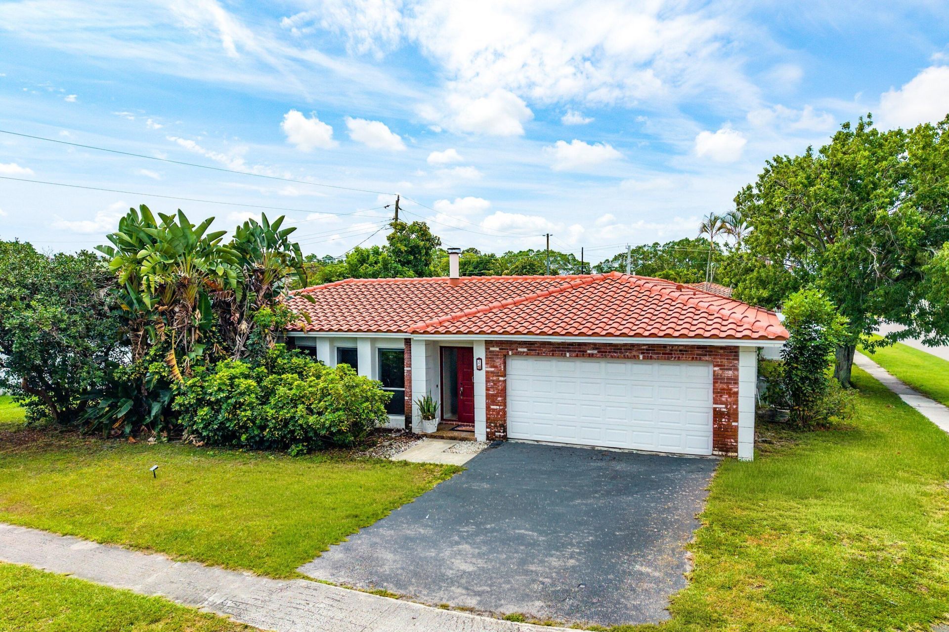 2 Tam O Shanter Lane, Boca Raton, FL 33431 Photo