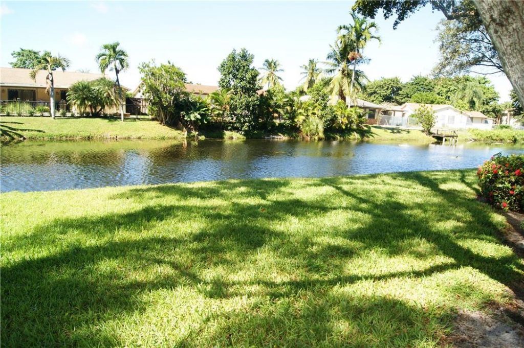 3781 Cocoplum Circle, Unit 3579, Coconut Creek, FL 33063 Photo