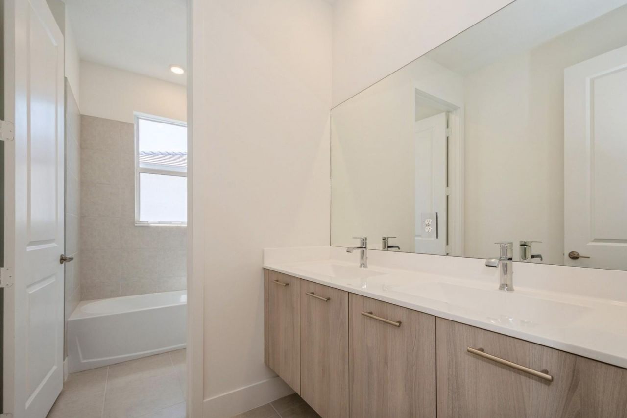 12290 SW 44th Court, Davie, FL 33330 Photo