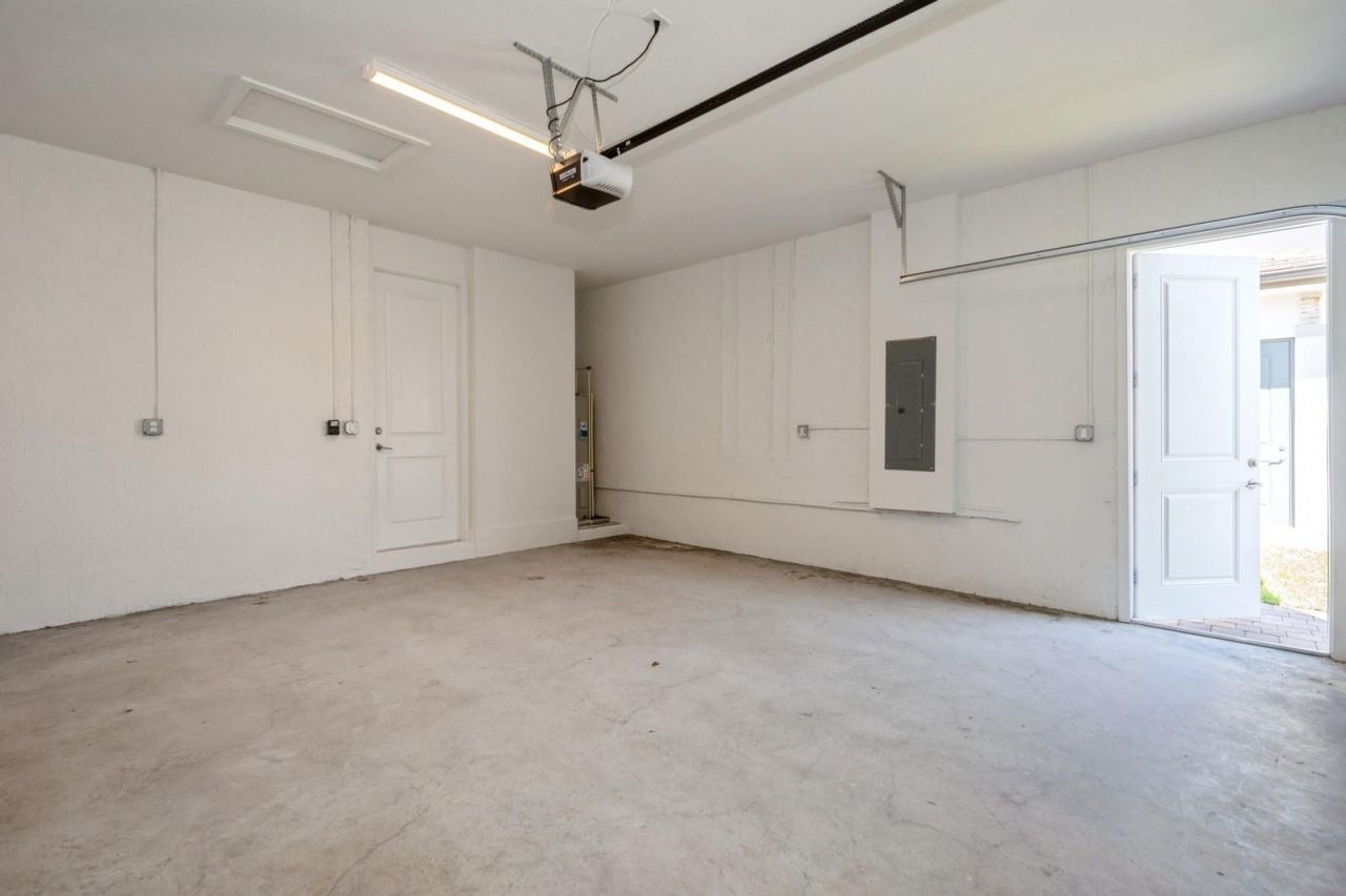 12290 SW 44th Court, Davie, FL 33330 Photo