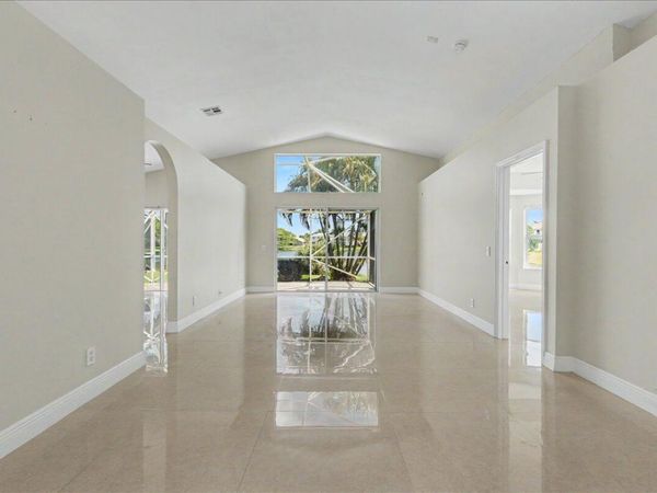 3551 Chesapeake Circle, Boynton Beach, FL 33436
