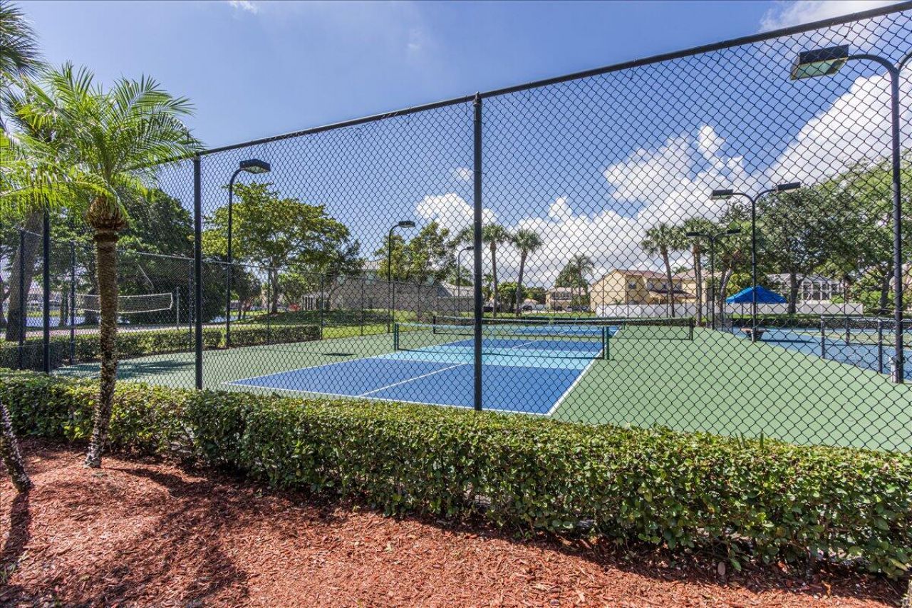 3551 Chesapeake Circle, Boynton Beach, FL 33436 Photo