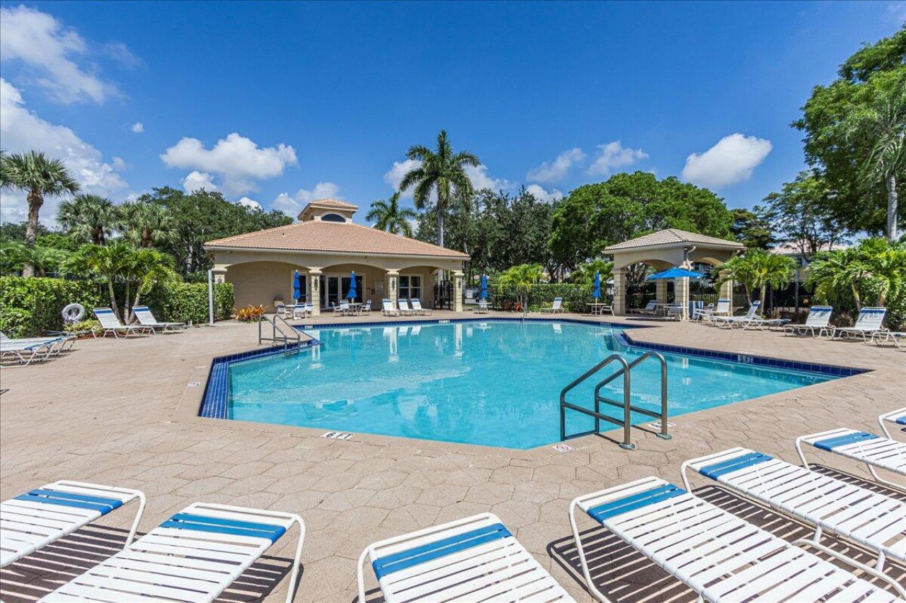3551 Chesapeake Circle, Boynton Beach, FL 33436 Photo