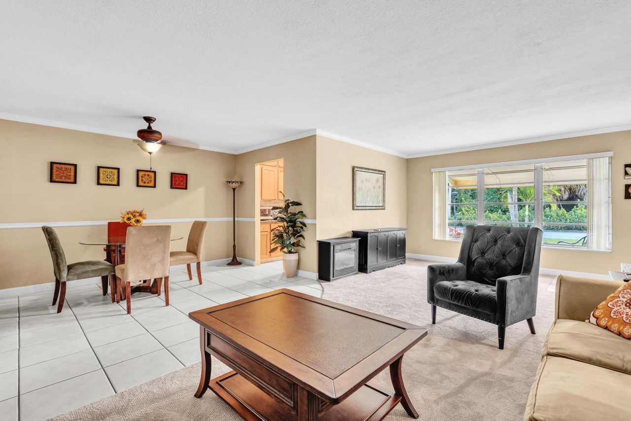 840 N High Point Blvd Boulevard N, Unit B, Delray Beach, FL 33445 Photo
