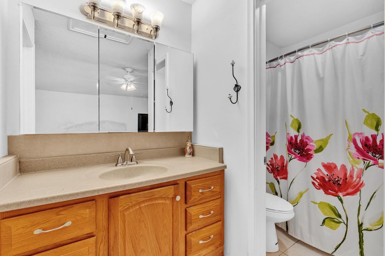 840 N High Point Blvd Boulevard N, Unit B, Delray Beach, FL 33445 Photo