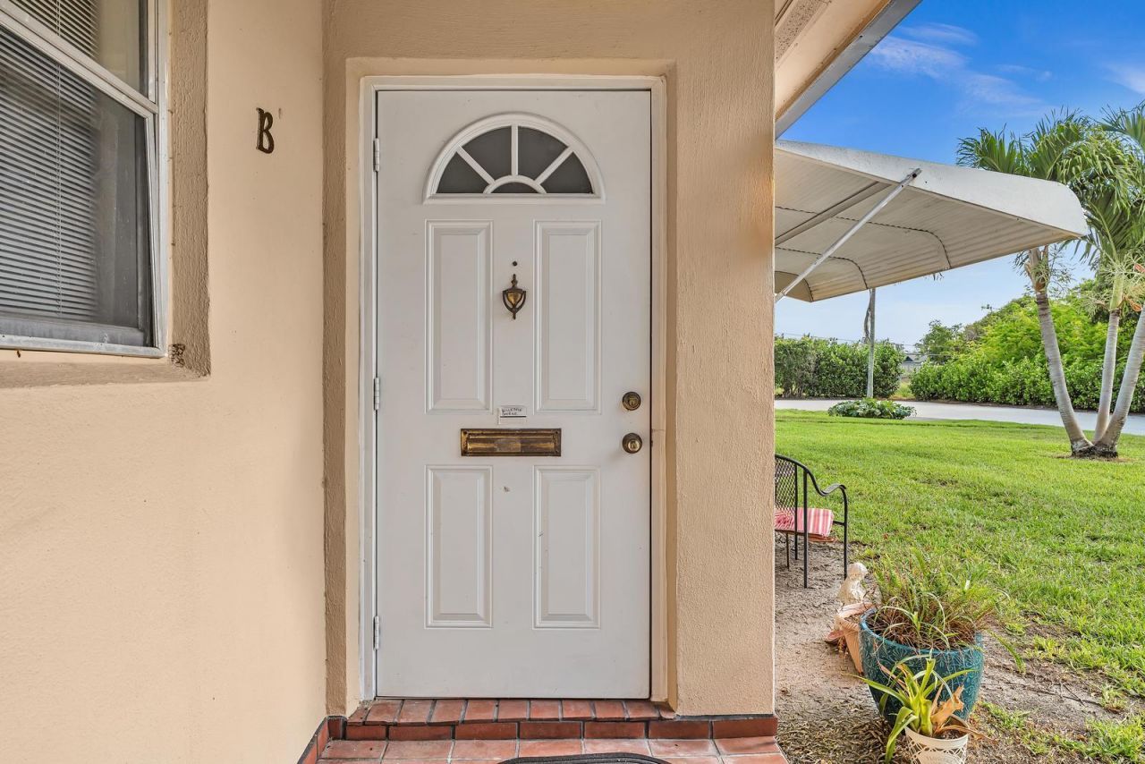 840 N High Point Blvd Boulevard N, Unit B, Delray Beach, FL 33445 Photo