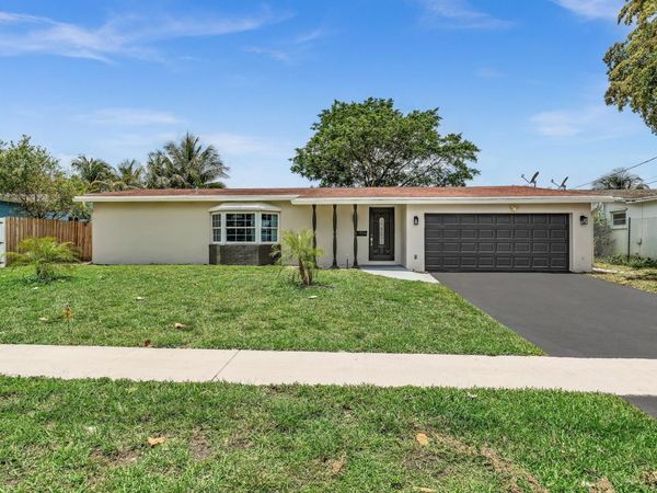 2411 NW 87th Avenue, Sunrise, FL 33322