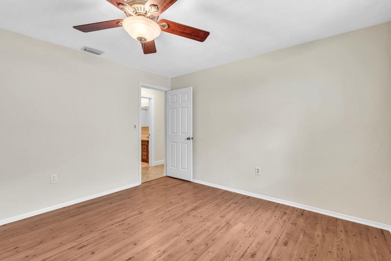 2411 NW 87th Avenue, Sunrise, FL 33322 Photo