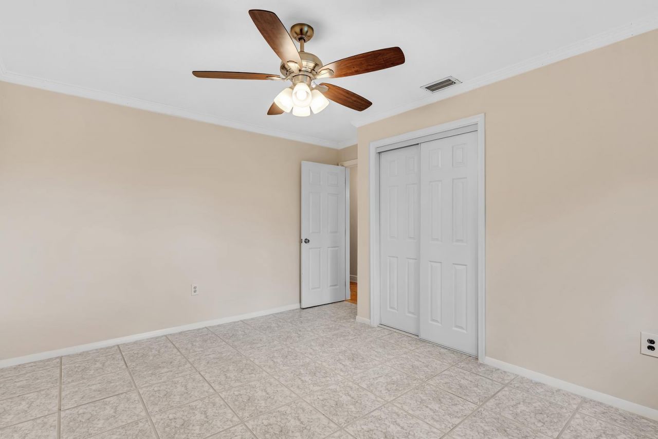 2411 NW 87th Avenue, Sunrise, FL 33322 Photo