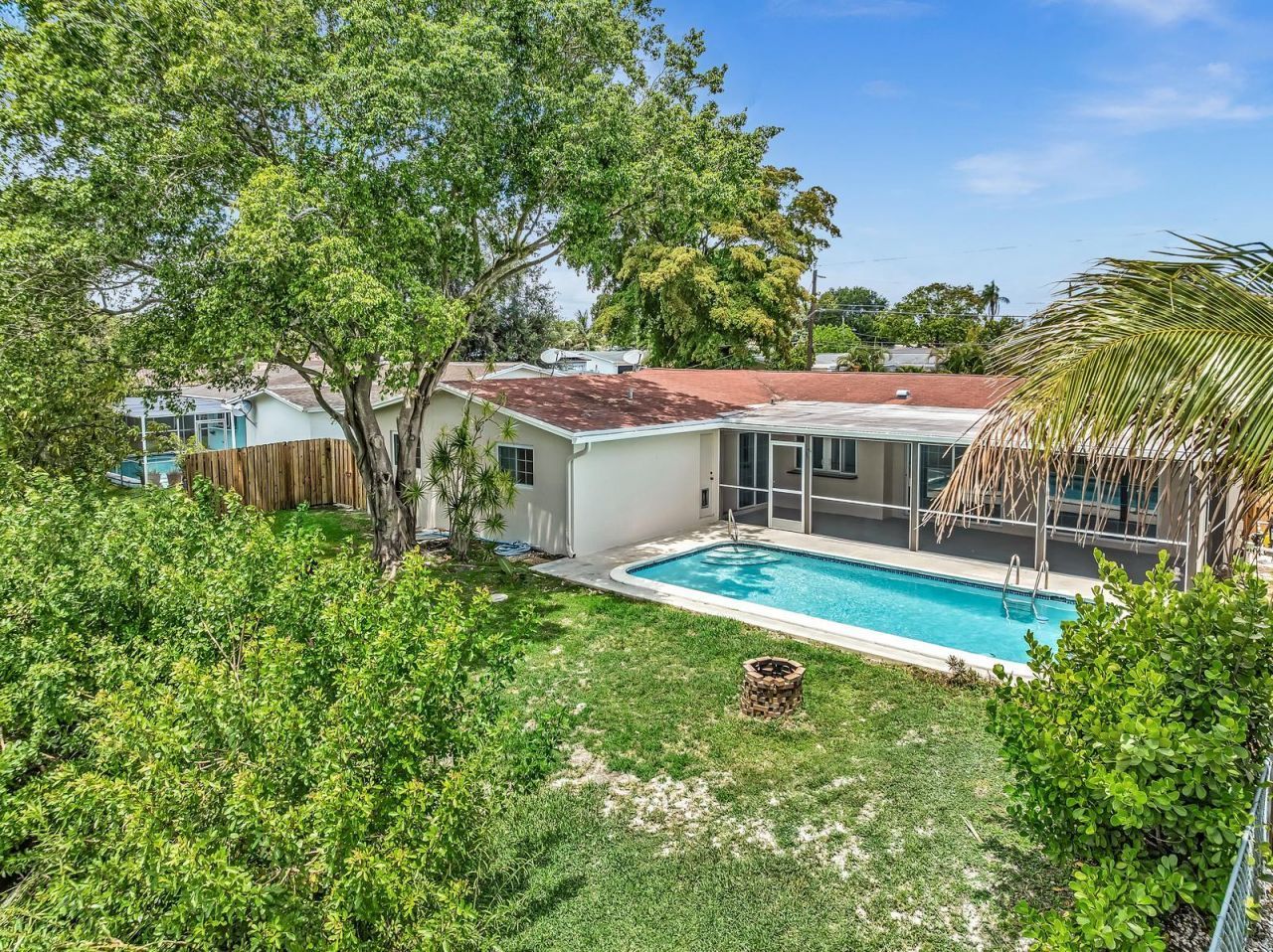 2411 NW 87th Avenue, Sunrise, FL 33322 Photo