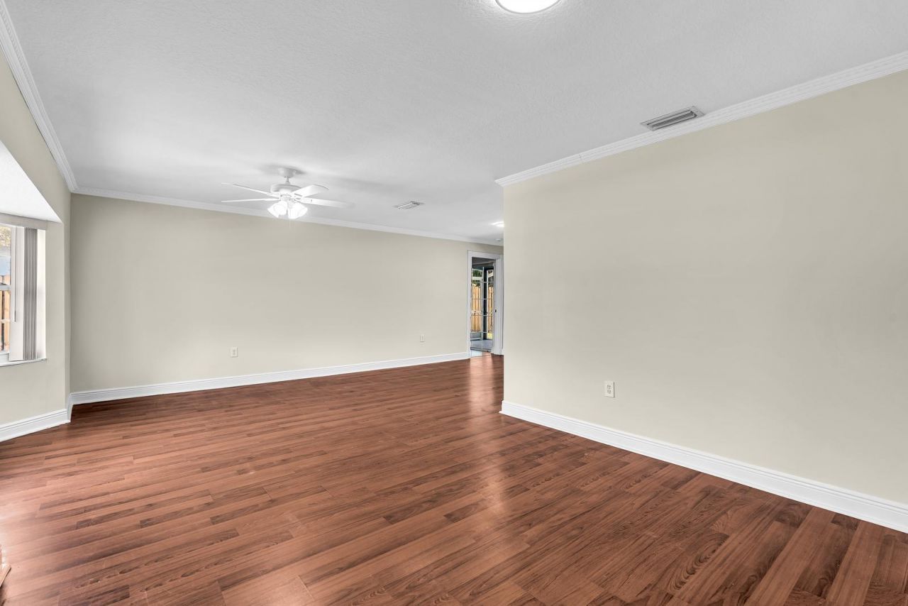 2411 NW 87th Avenue, Sunrise, FL 33322 Photo