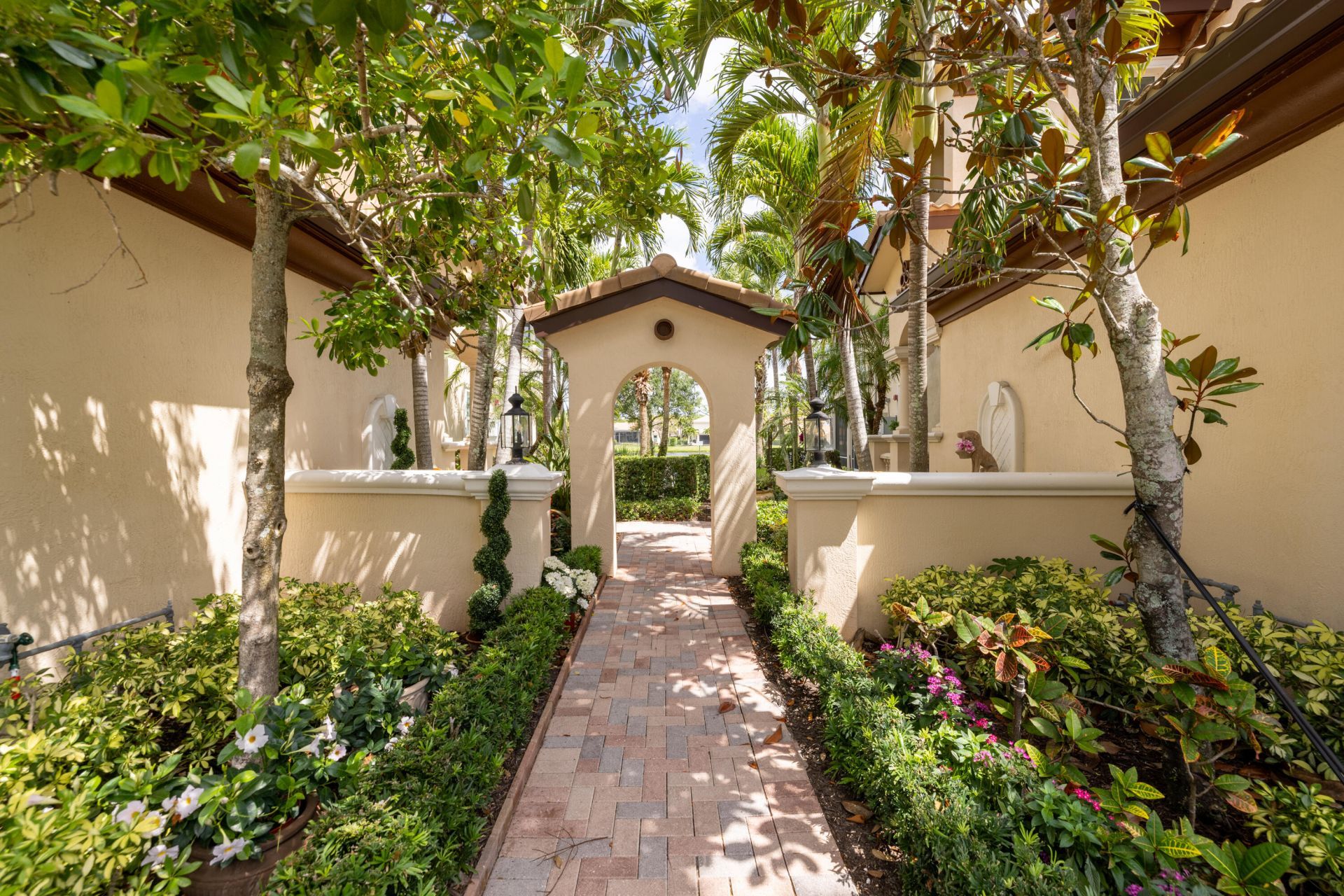 111 Tresana Boulevard, Unit 27, Jupiter, FL 33478 Photo