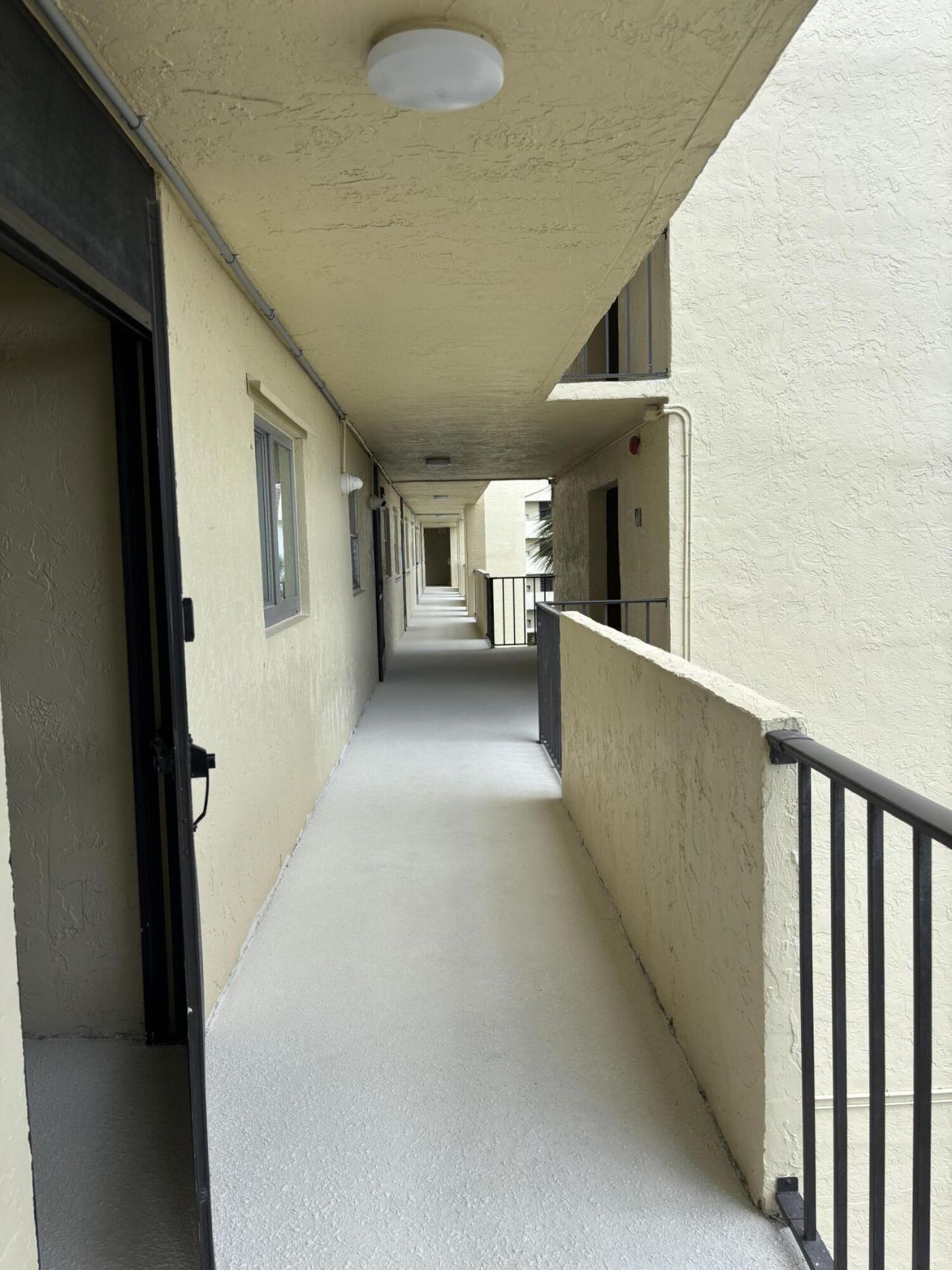 23277 Barwood Lane N, Unit 304, Boca Raton, FL 33428 Photo