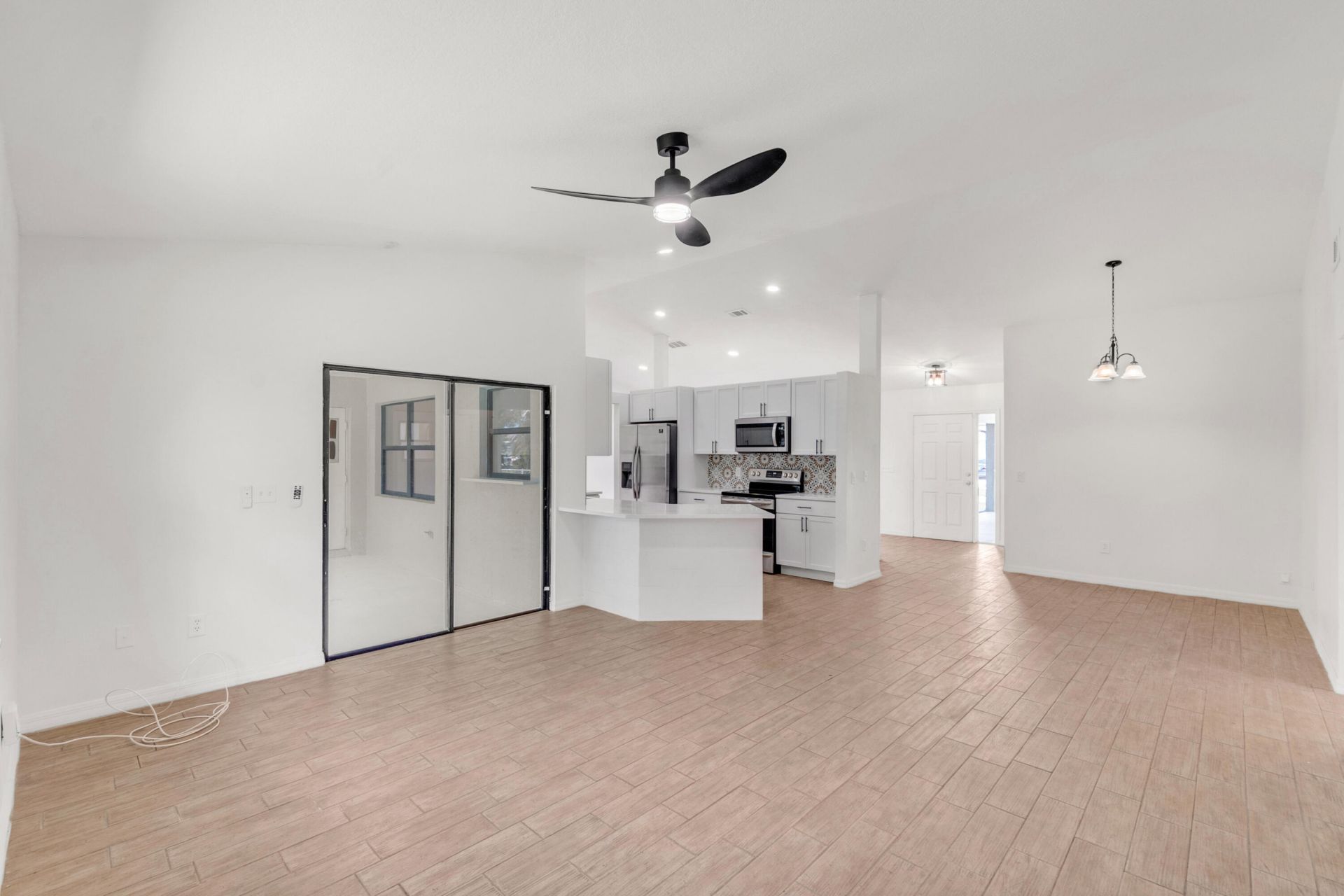 731 SE Majestic Terrace, Port Saint Lucie, FL 34983 Photo