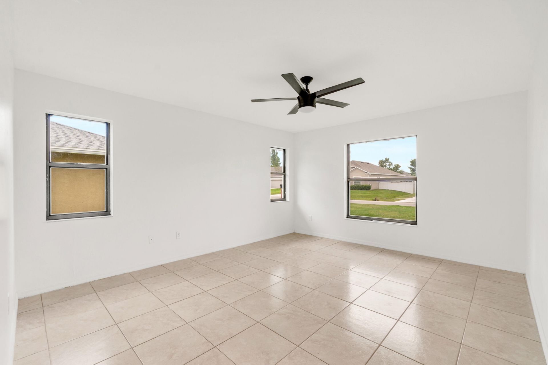 731 SE Majestic Terrace, Port Saint Lucie, FL 34983 Photo