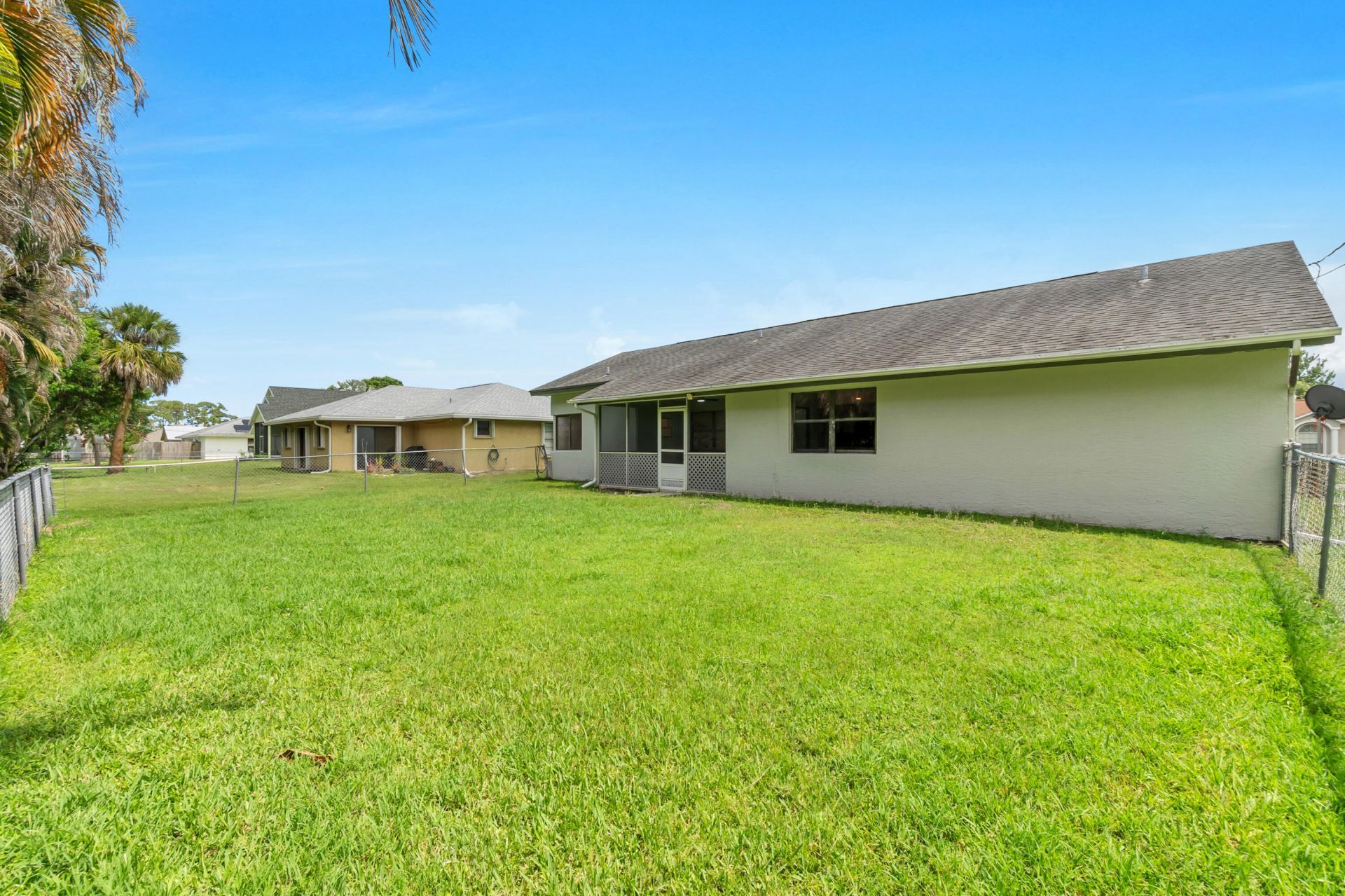 731 SE Majestic Terrace, Port Saint Lucie, FL 34983 Photo