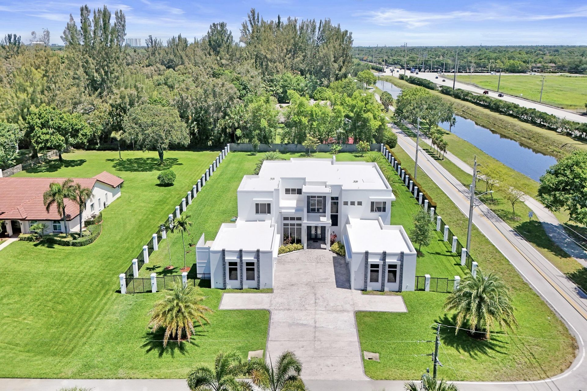 11201 SW 3rd Street, Plantation, FL 33325 Photo