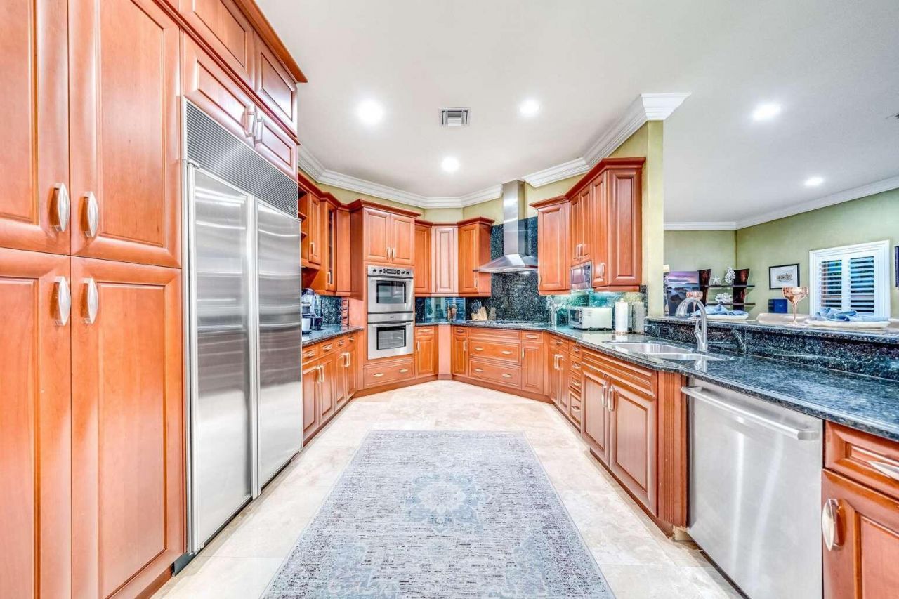 512 NE 12th Avenue, Fort Lauderdale, FL 33301 Photo