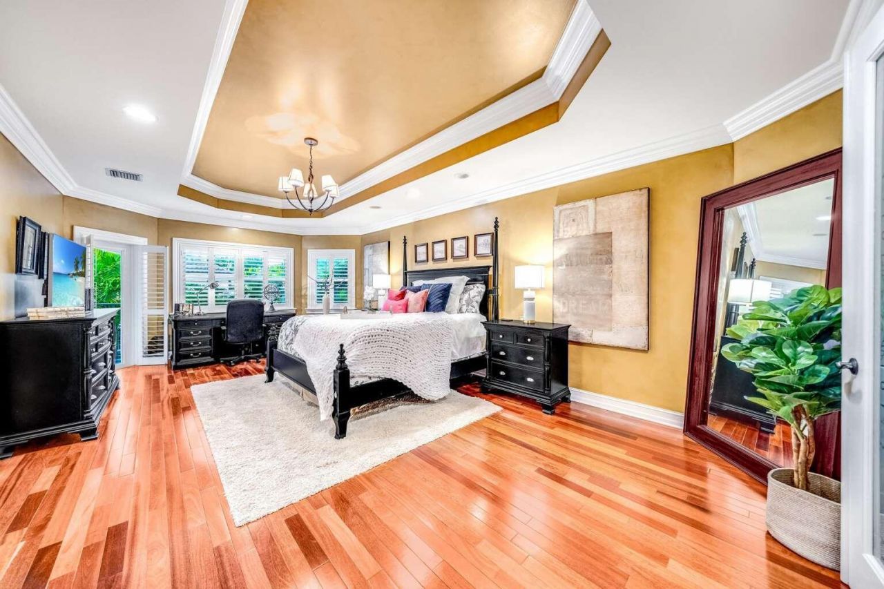 512 NE 12th Avenue, Fort Lauderdale, FL 33301 Photo