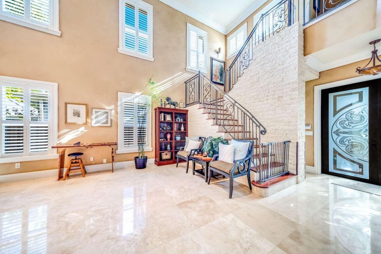 512 NE 12th Avenue, Fort Lauderdale, FL 33301 Photo