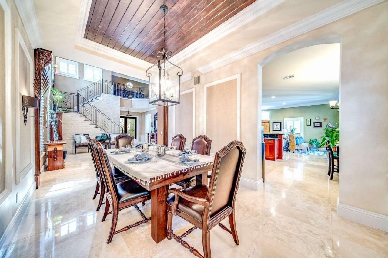 512 NE 12th Avenue, Fort Lauderdale, FL 33301 Photo