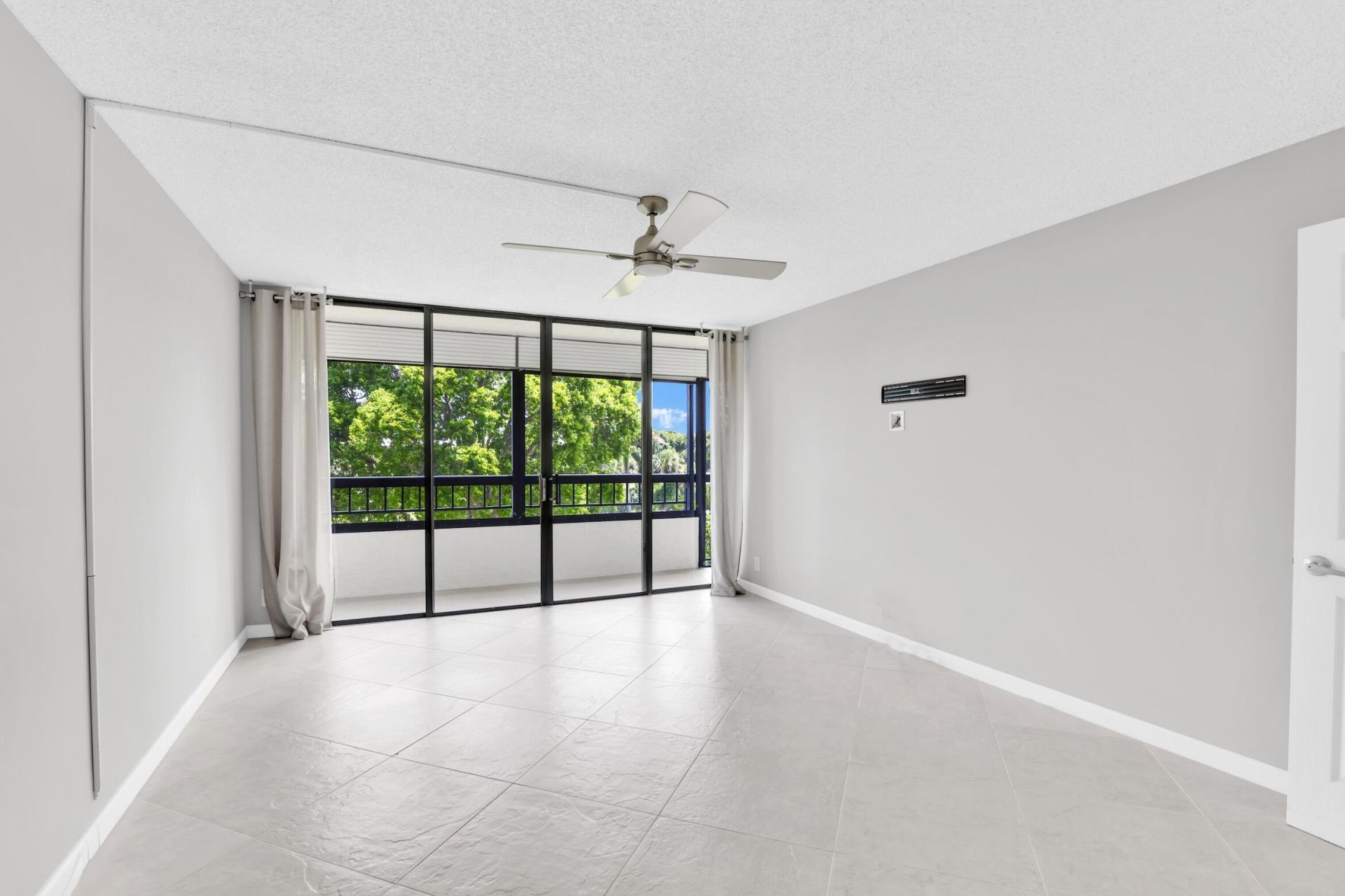6420 Boca Del Mar Drive, Unit 405, Boca Raton, FL 33433 Photo