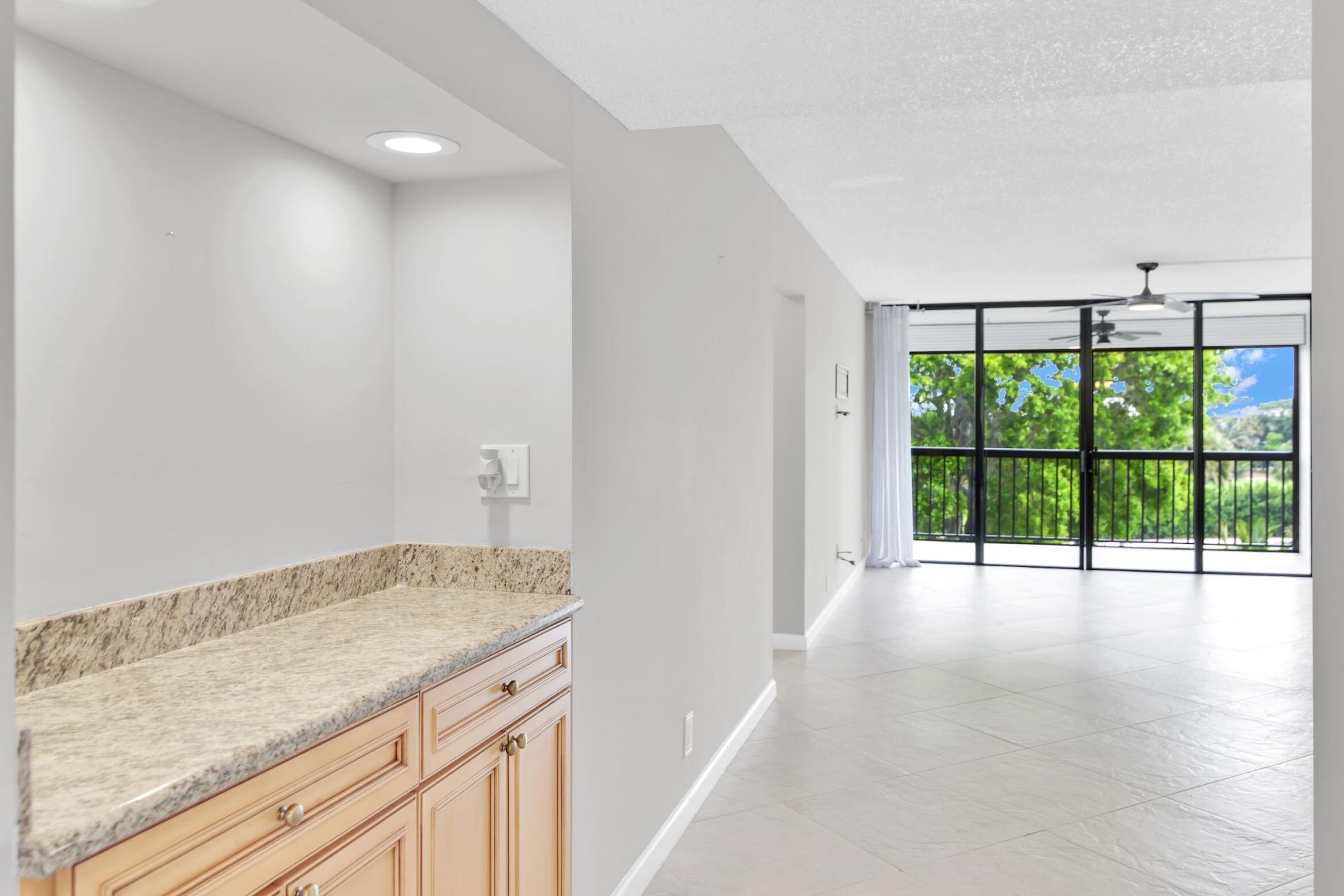 6420 Boca Del Mar Drive, Unit 405, Boca Raton, FL 33433 Photo