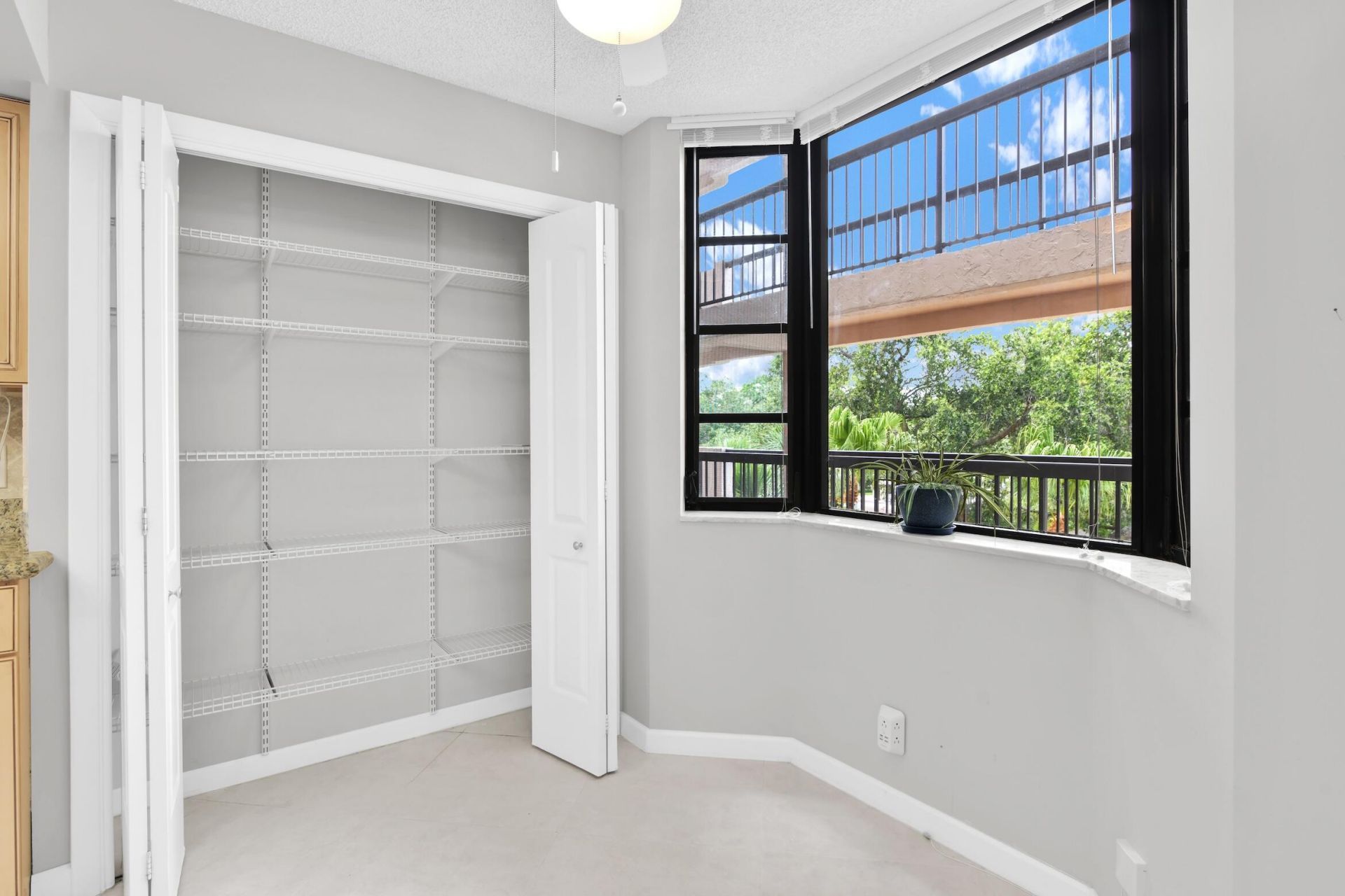 6420 Boca Del Mar Drive, Unit 405, Boca Raton, FL 33433 Photo