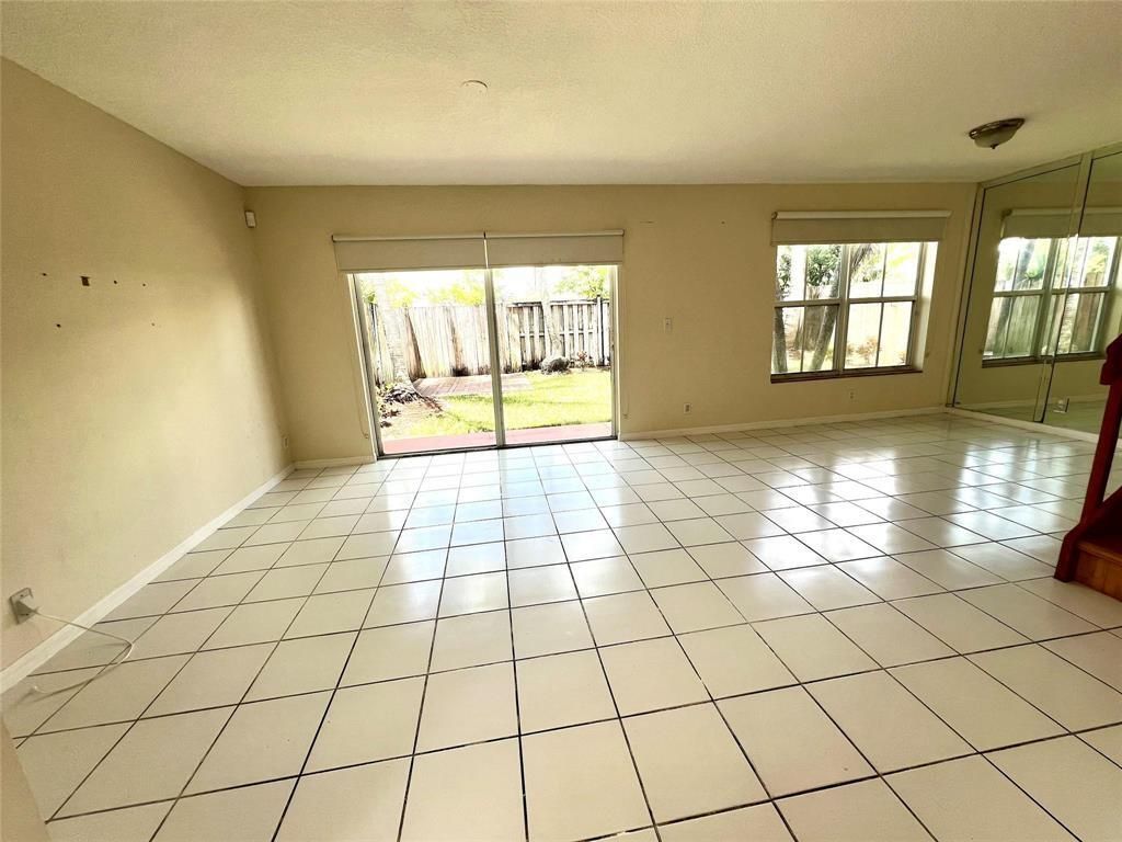 3315 Chickee Lane, Unit 3315, Margate, FL 33063 Photo