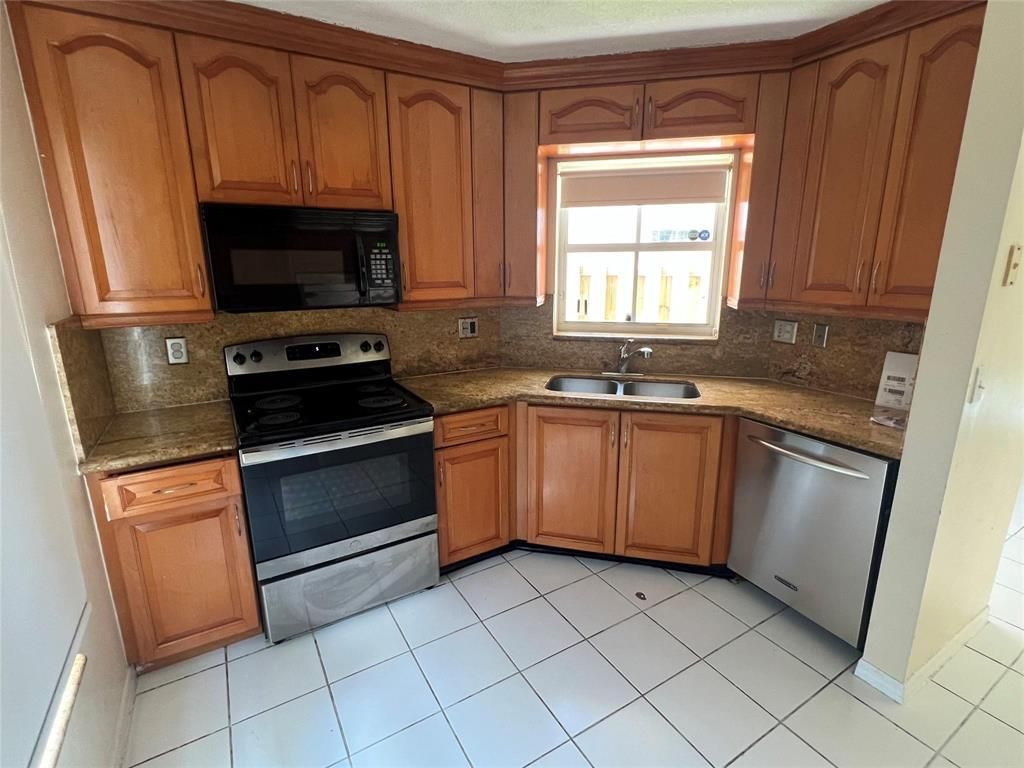 3315 Chickee Lane, Unit 3315, Margate, FL 33063 Photo