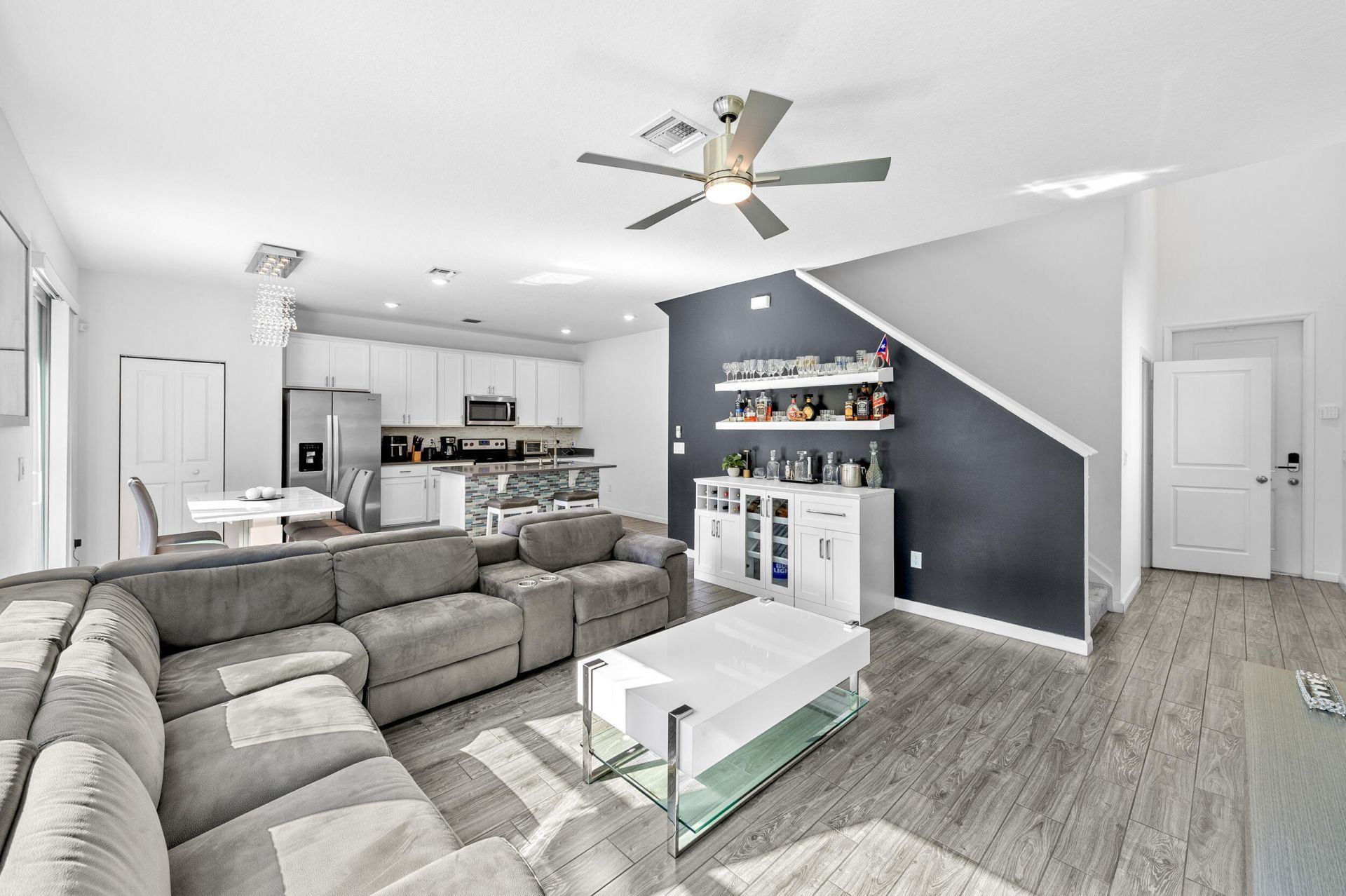 1817 Lake Cove Drive, Lake Worth, FL 33460 Photo
