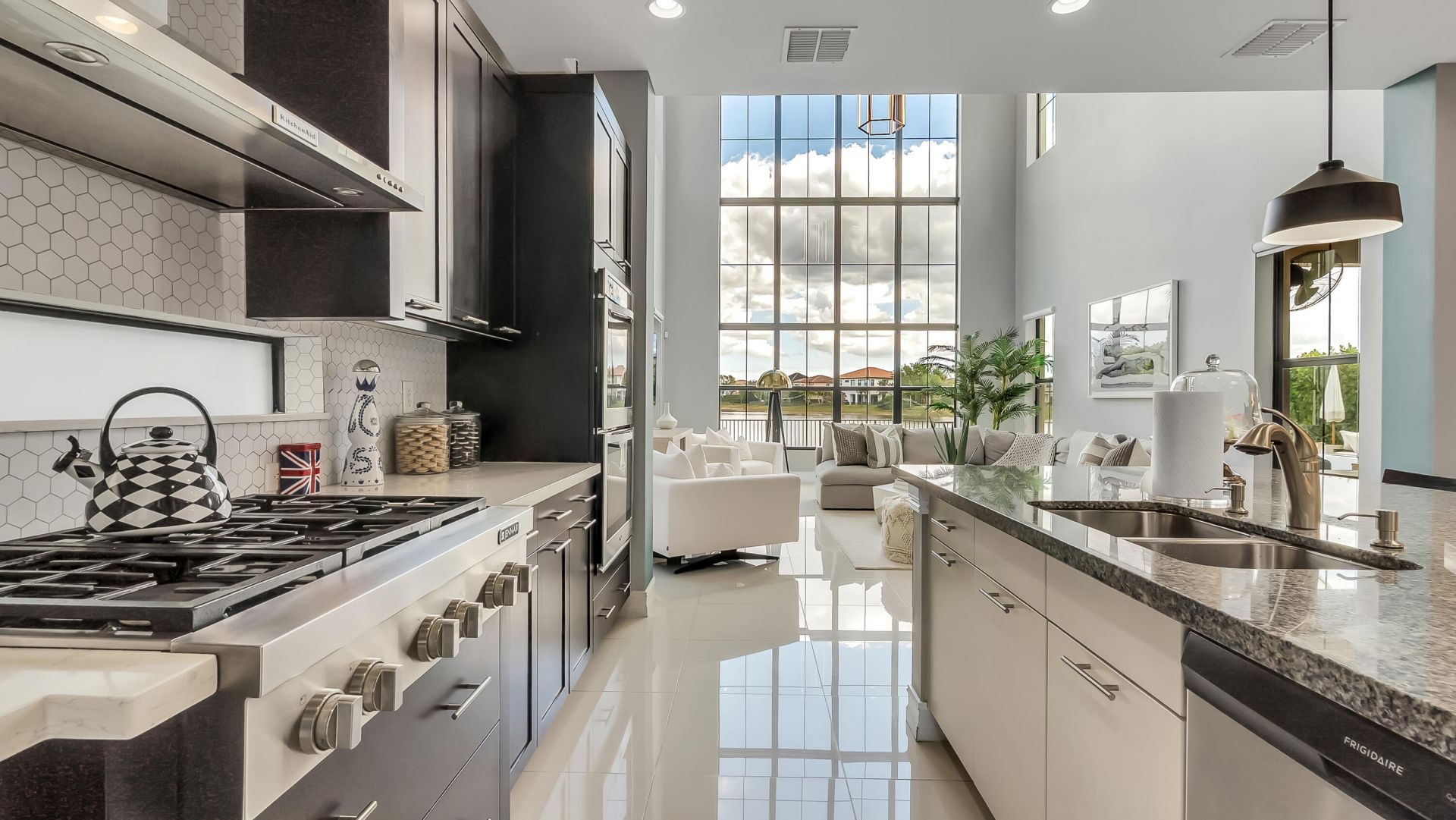 9040 W Watercrest Cir Circle W, Parkland, FL 33076 Photo