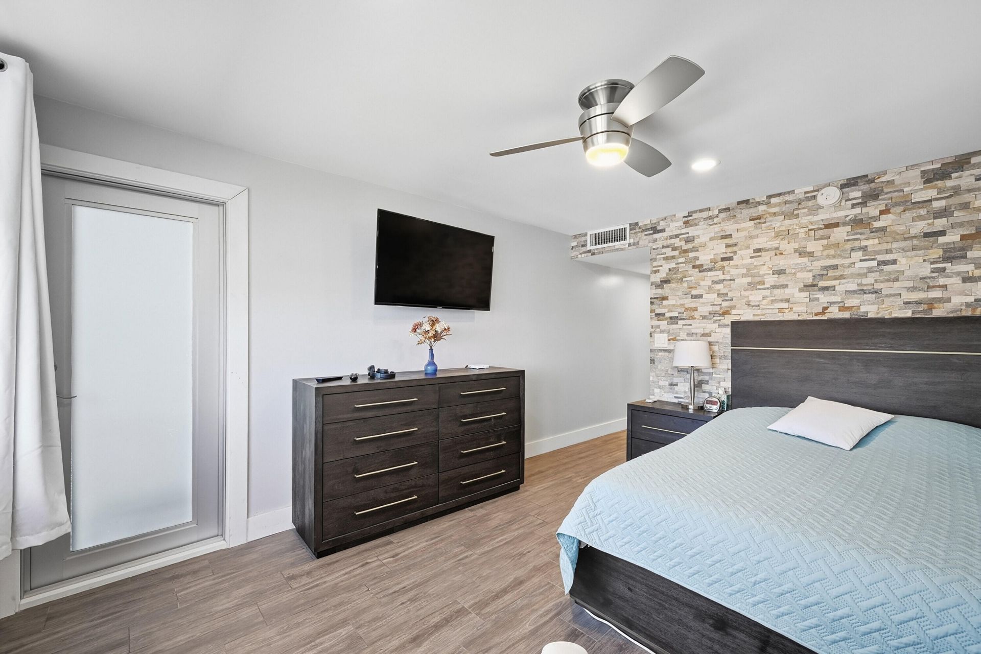 777 S Federal Highway, Unit G214, Pompano Beach, FL 33062 Photo
