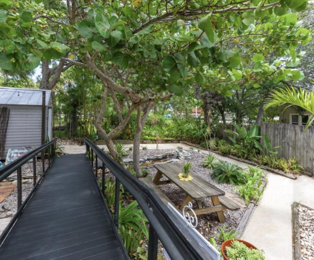 208 Avenue E, Fort Pierce, FL 34950 Photo
