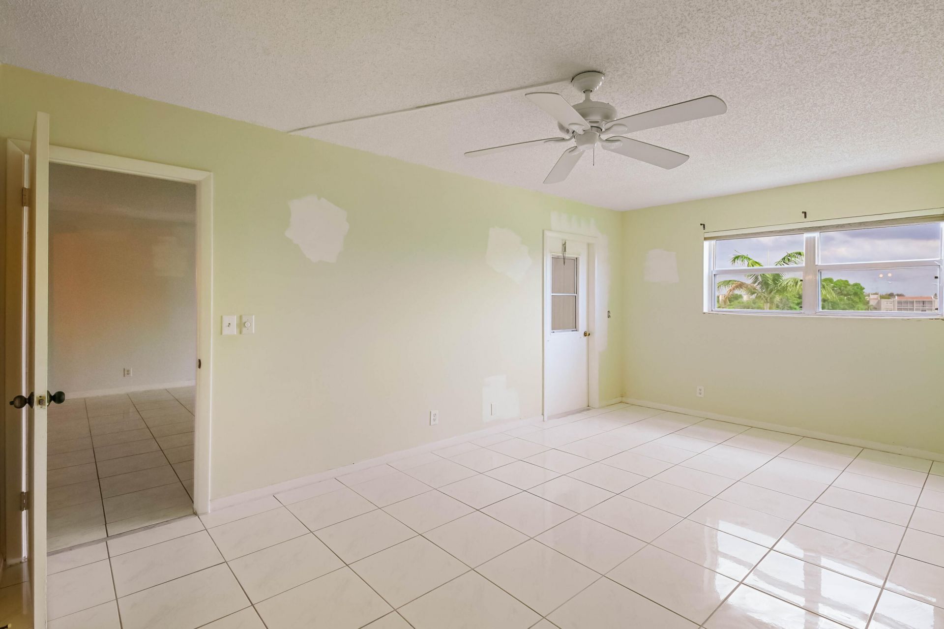 6850 10th Avenue N, Unit 406, Greenacres, FL 33467 Photo